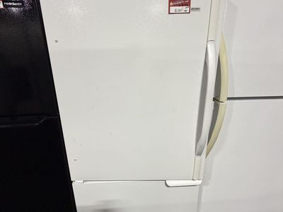 HUGE DEALS NOW! KENMORE TOP BOTTOM FRIDGE