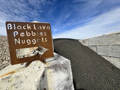 Black Lava Pebbles