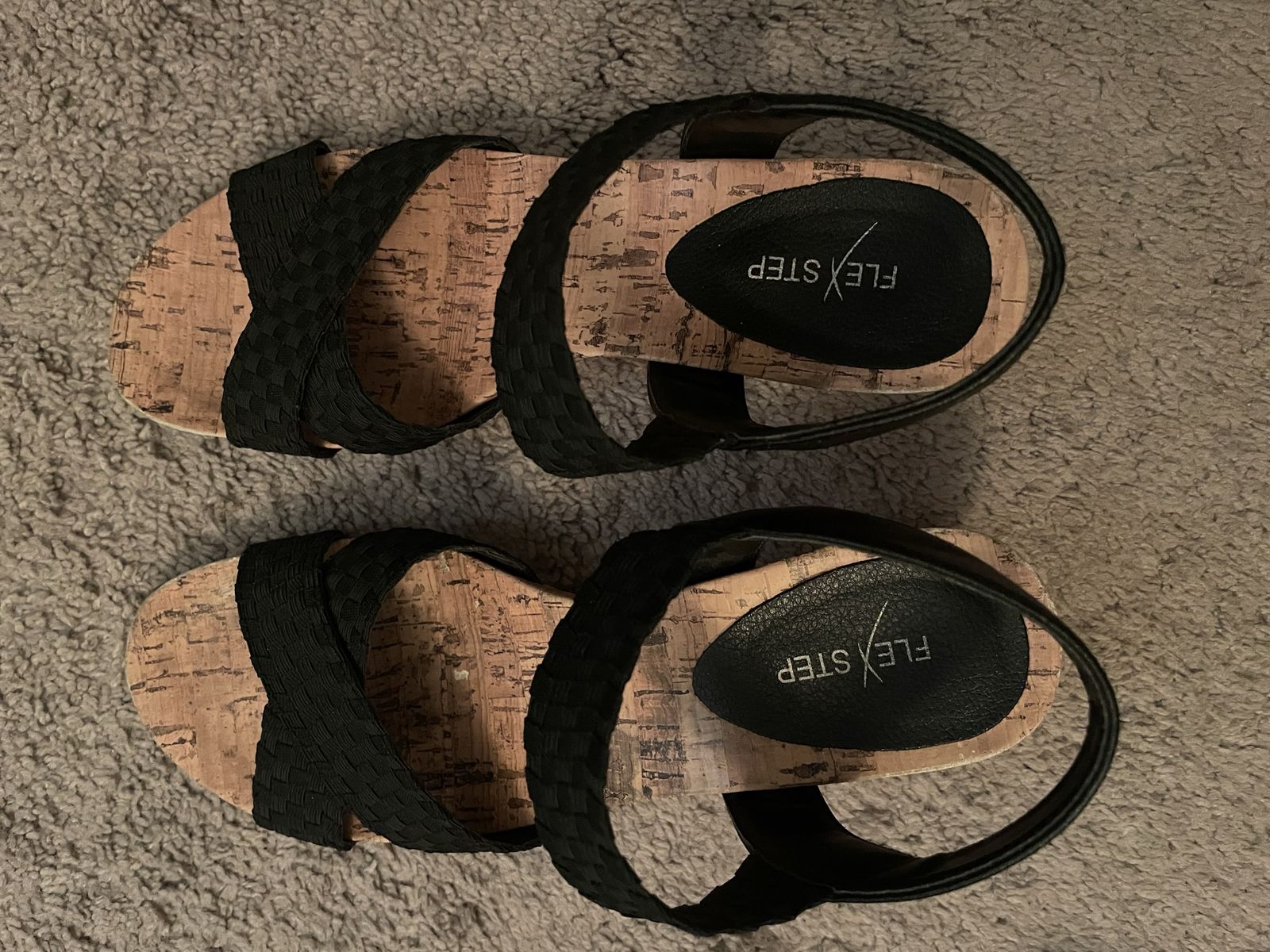 Wedge cork shoes with black straps