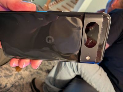 Google Pixel 8 Smartphone like new make an offer