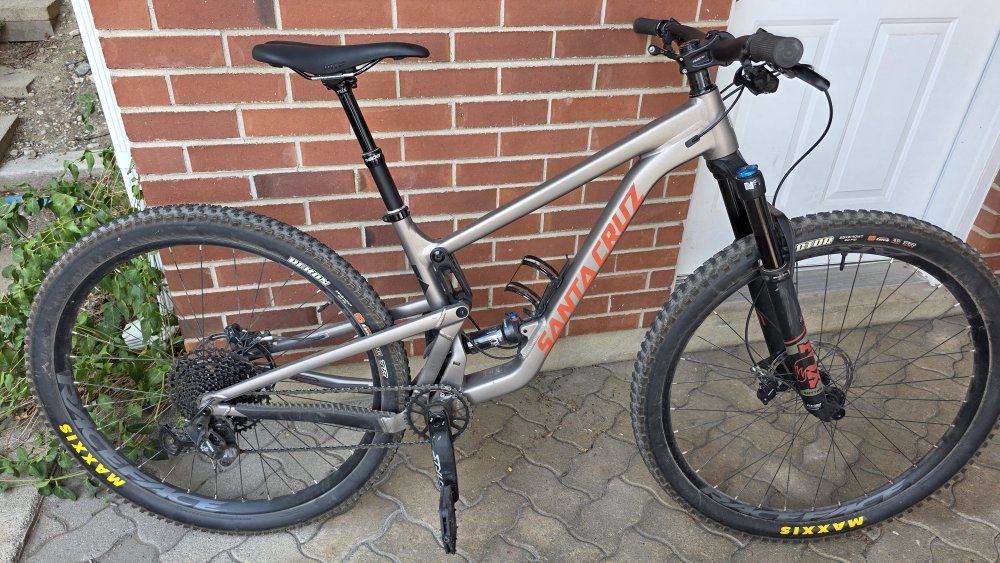 Santa Cruz (L) Full Suspension