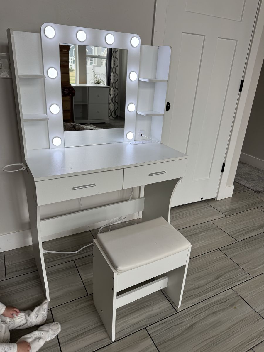 Vabches Vanity Desk with Lights,Makeup Vanity with