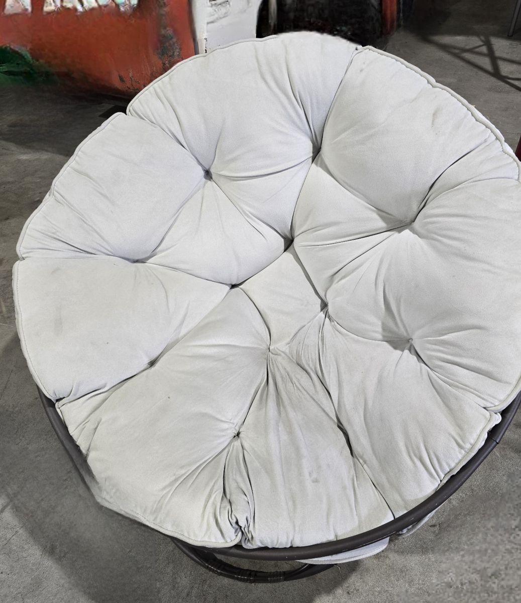 Saucer Chair/ Lounge