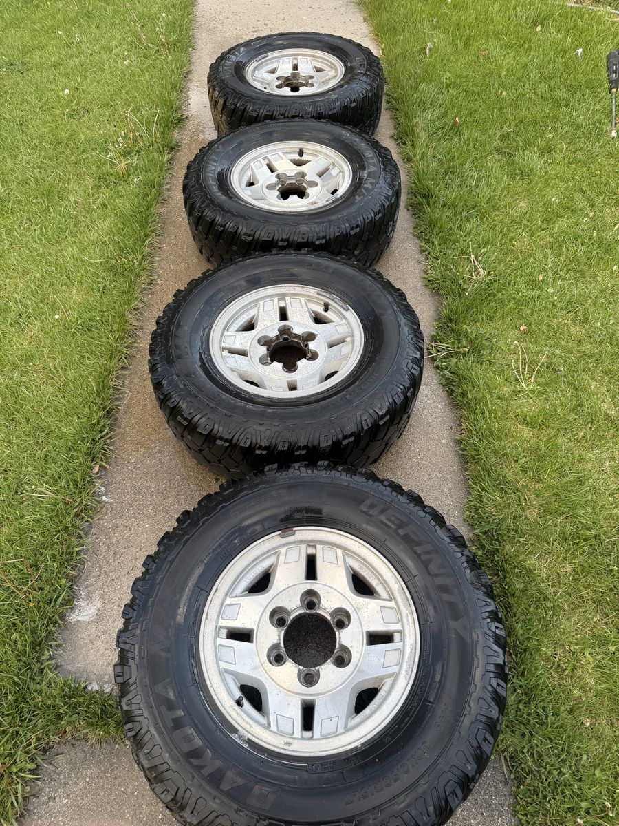 OEM Toyota 6-Lug Wheels – Set of 4