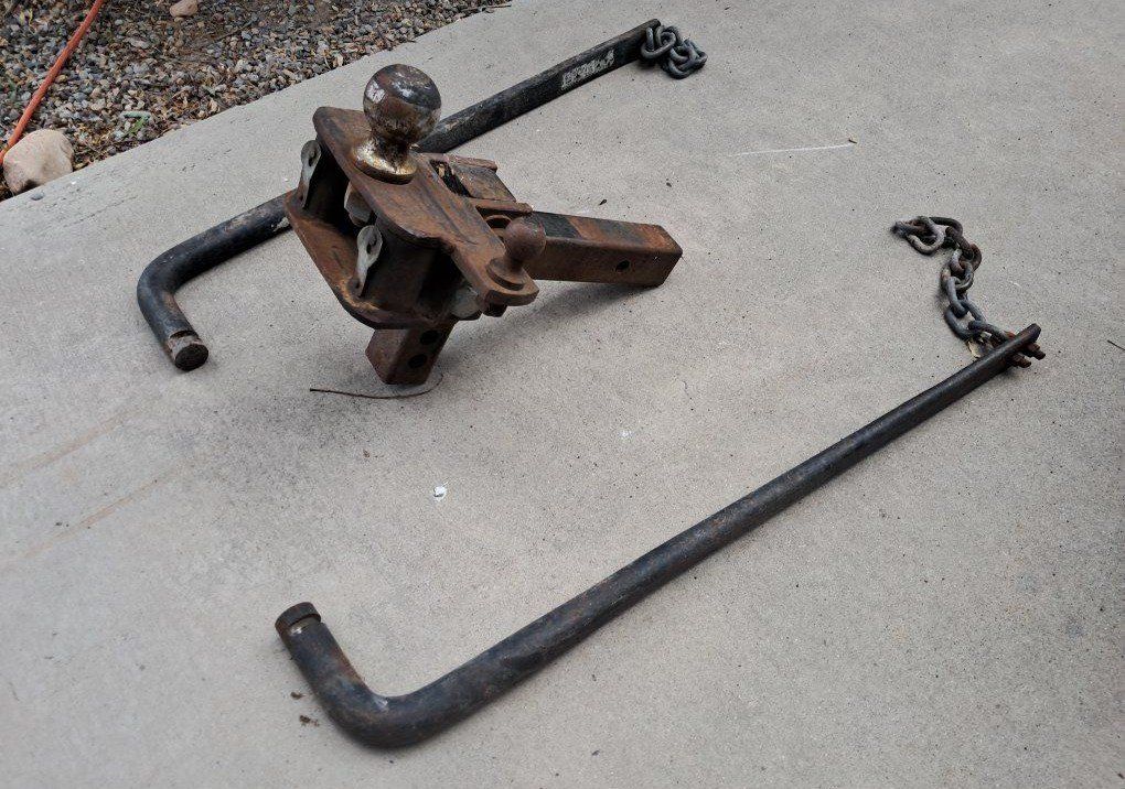 Adjustable Equalizer Hitch