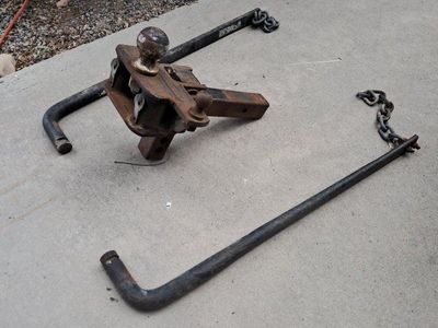 Adjustable Equalizer Hitch