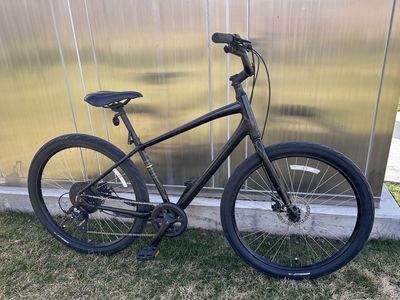 Specialized Roll 2.0 Medium Size