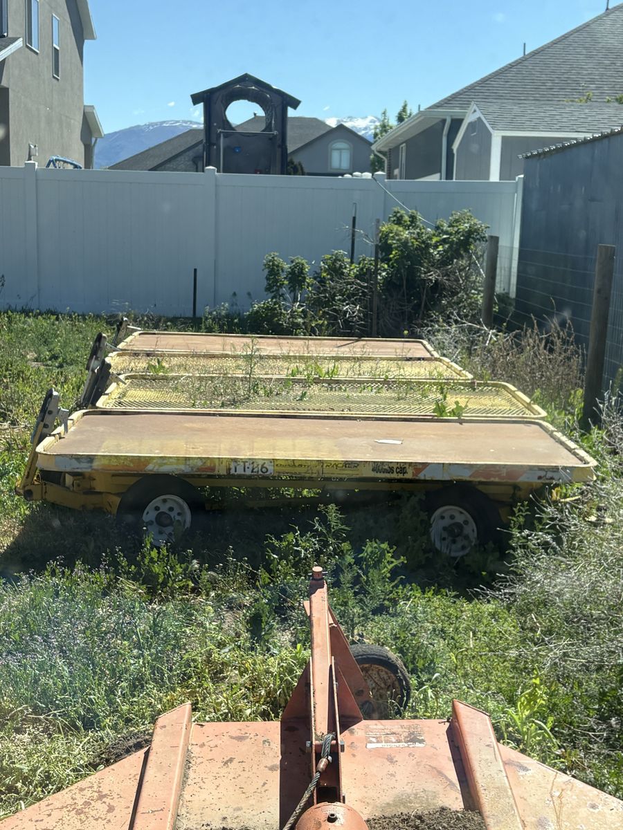 2 pull behind wagons