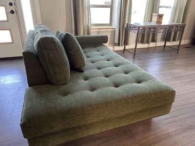 couch chaise and table