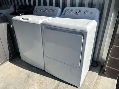 GE Washer and Electric Dryer Set Free Delivery