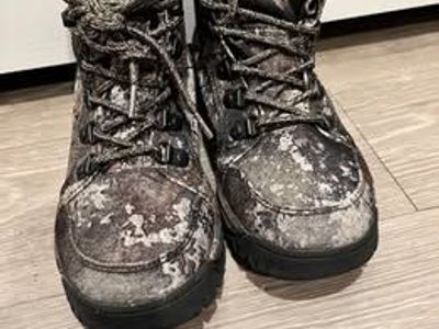 Red Head Brand Co. Camo Waterproof Boots – Youth Size 4