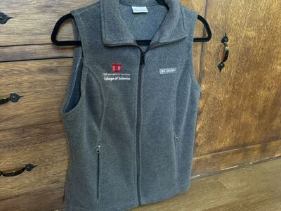 Columbia Women’s Gray Fleece Vest Size Medium