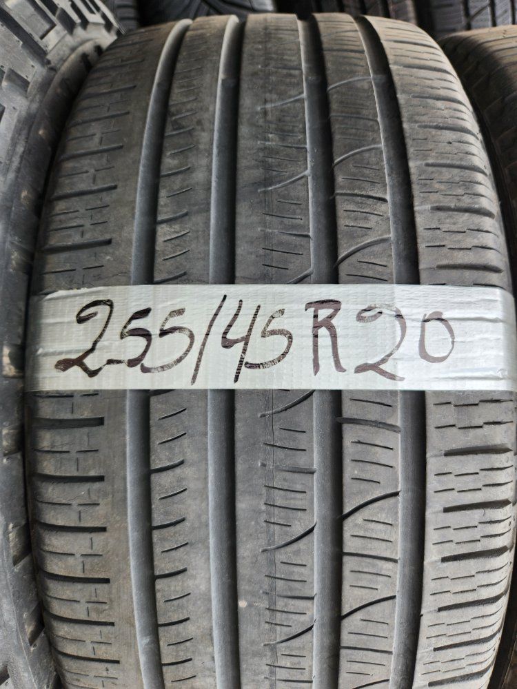 255/45r20 pirelli scorpion