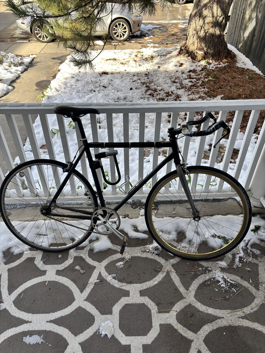 Medium steel single speed bike