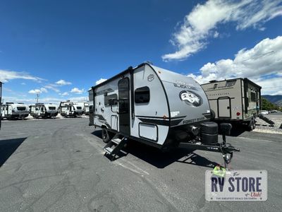 2026 Forest River RV Cherokee Wolf Pup Black Label 17JWBL Travel Trailer Bunkhouse|U Shaped Dinette