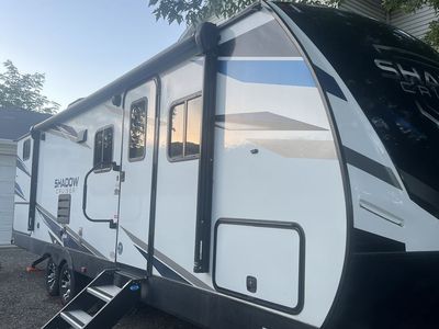 2022 Shadow Cruiser 280QBS King Bed