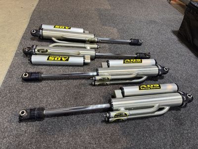 12 ADS 2.5 Bypass Shocks