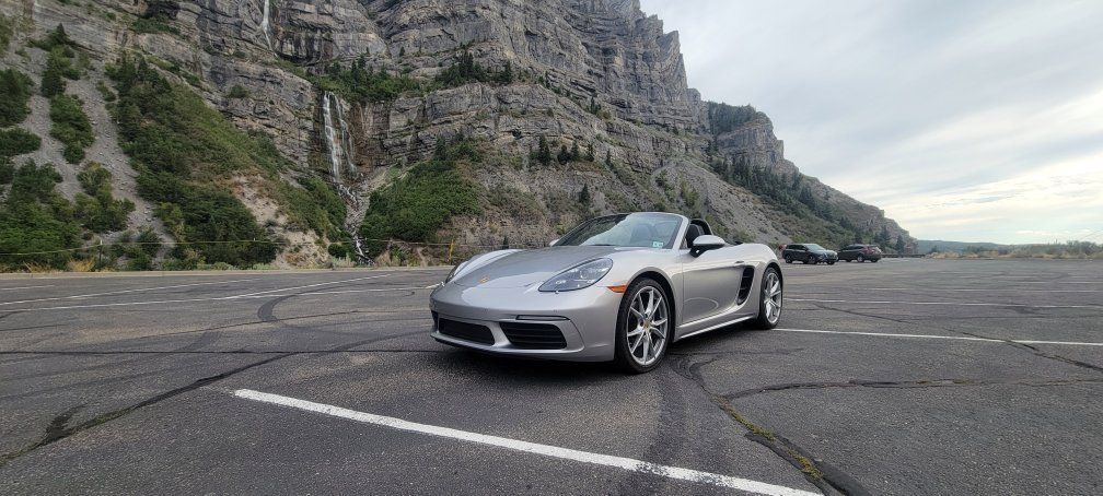 2024 Porsche Boxster 