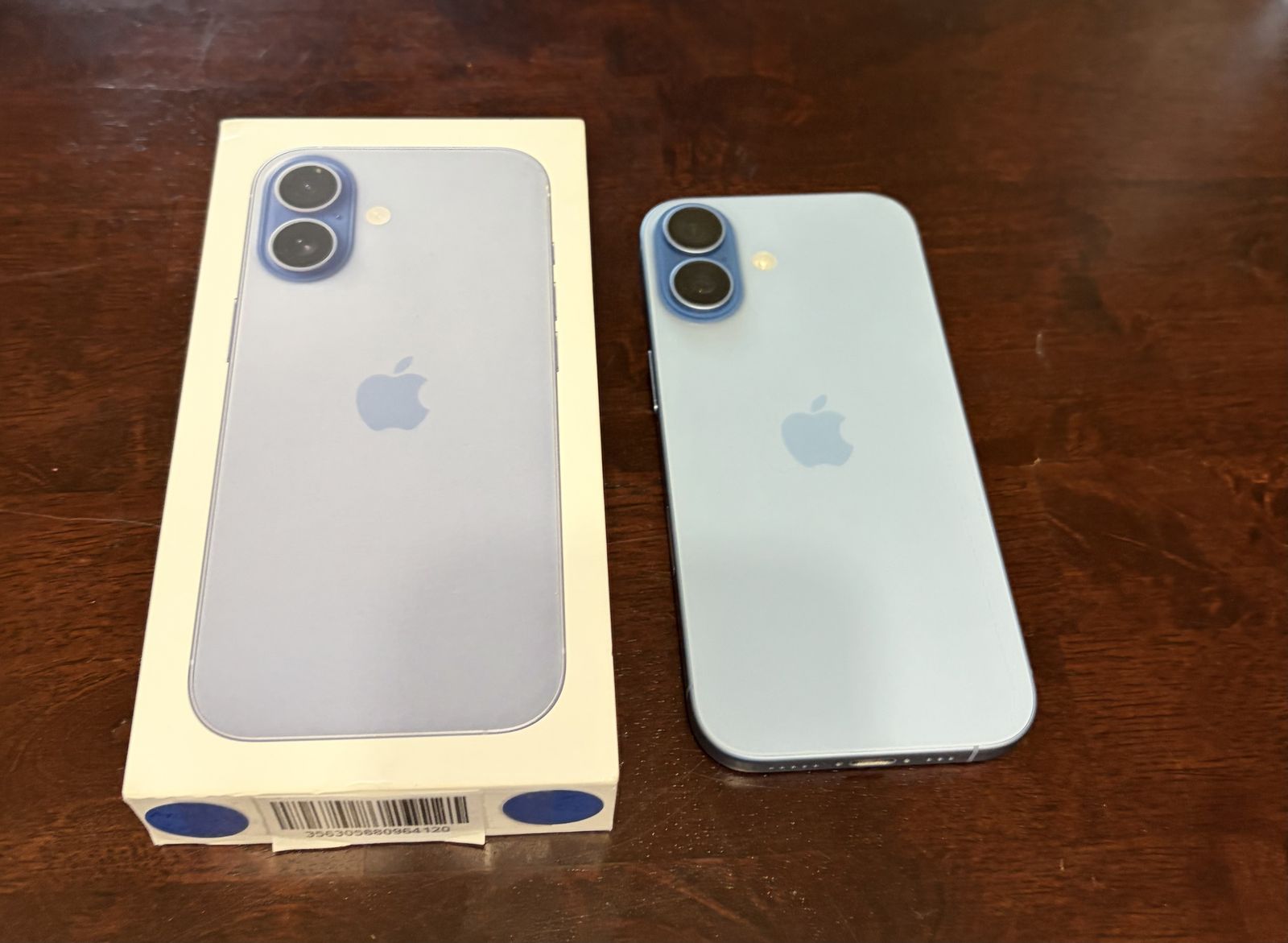 iPhone 17 256GB Blue – Unlocked, Paid Off, Mint Condition – $750 OBO