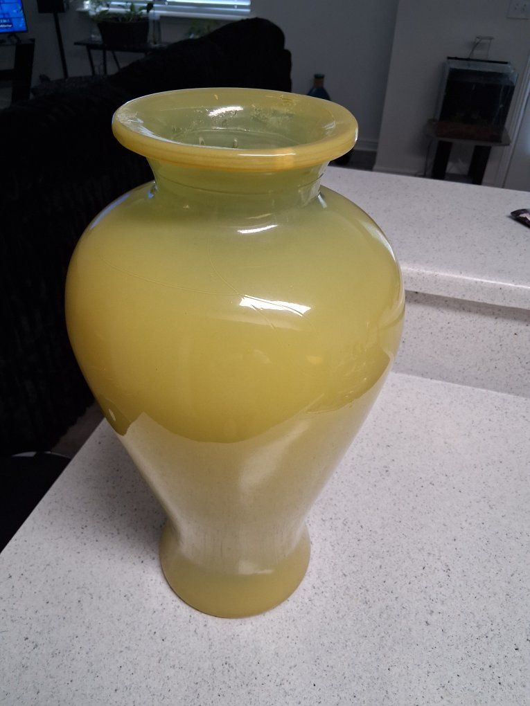 Large Vase 