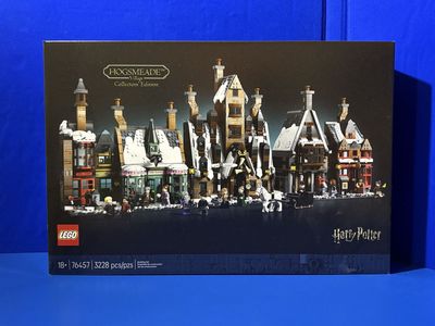 LEGO Harry Potter 76457 Hogsmeade Village – Collectors' Edition