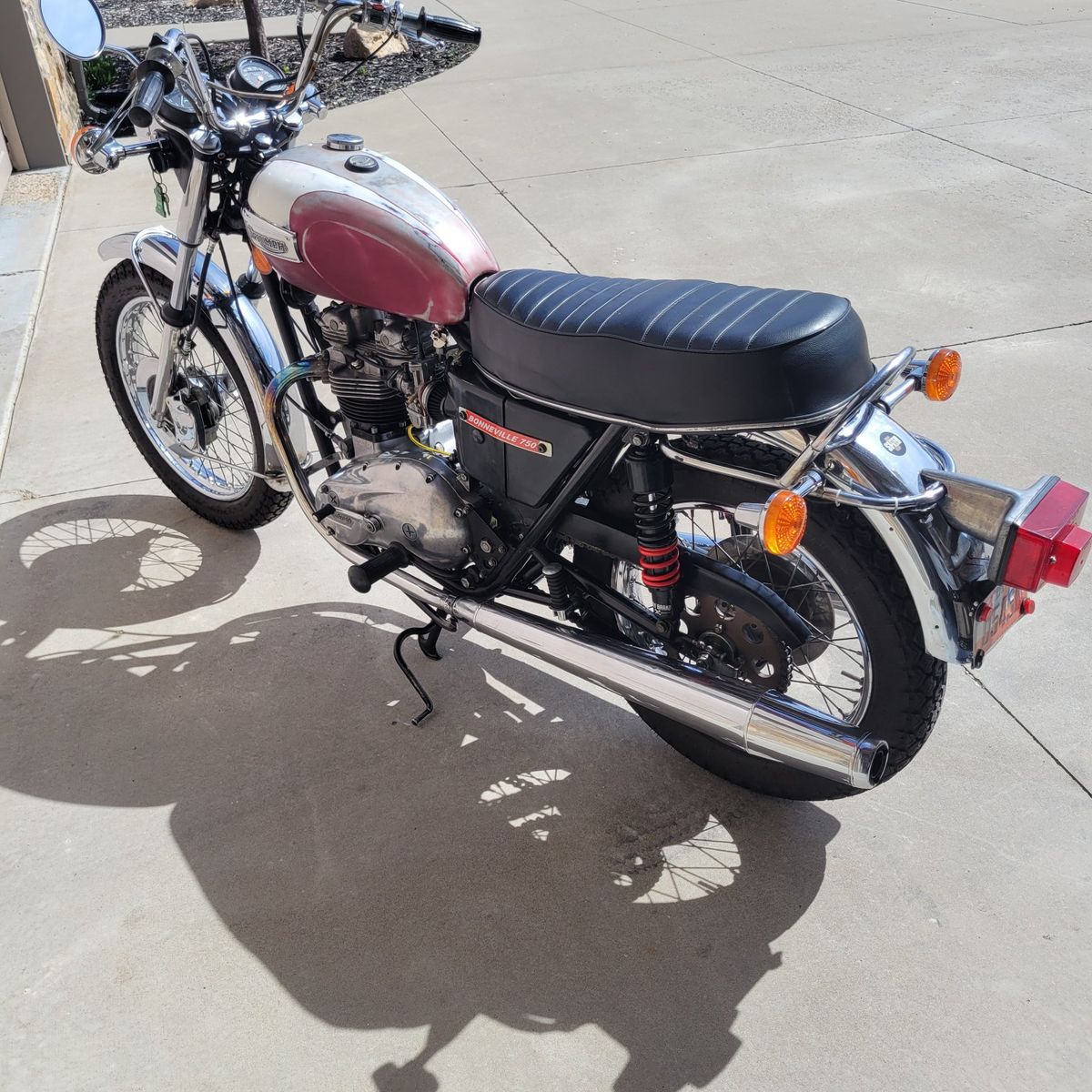 1976 triumph bonneville 750