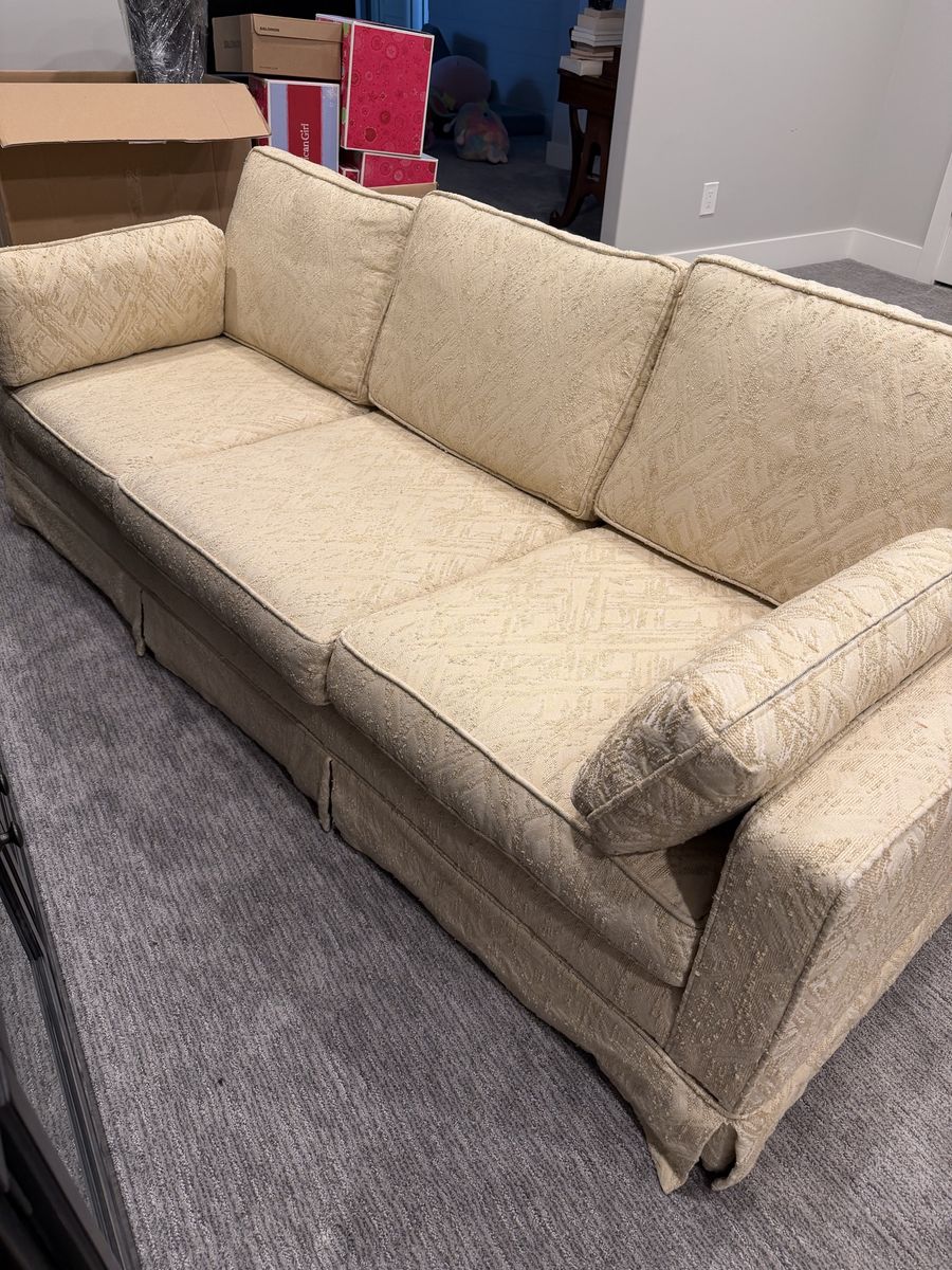 Pale yellow Textured Fabric Sofa with pull out bed