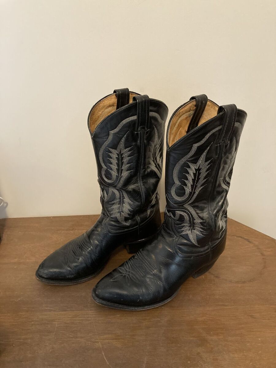 Tony Lama cowboy boots