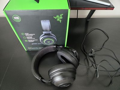 Razer Kraken Ultimate Wired THX Spatial Audio Gaming Headset with Chroma RGB Lighting
