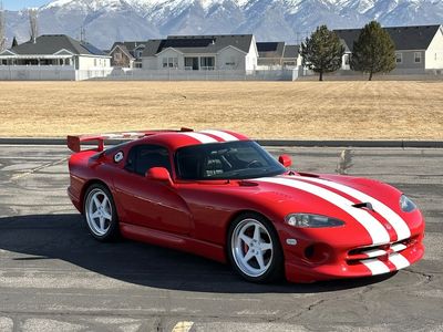2002 DODGE VIPER GTS