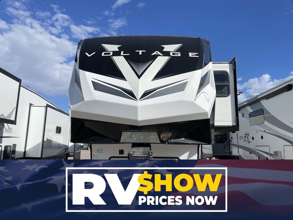 Used 2022 Dutchmen RV Voltage 4245