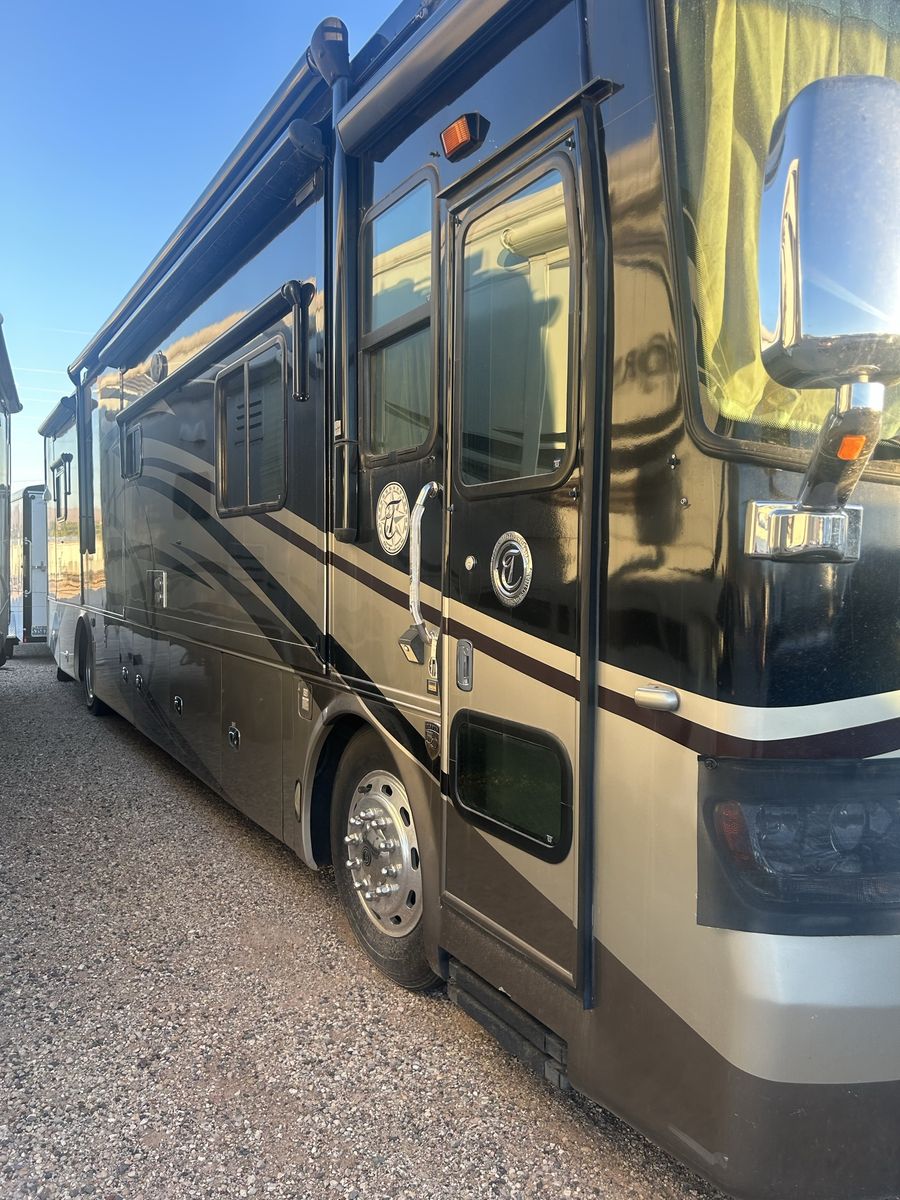 2007 Tiffin Phaeton 40QSH