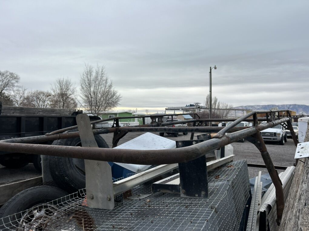 TRUCK LUMBER LADDER RACK