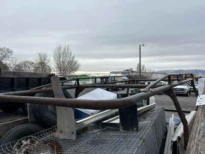 TRUCK LUMBER LADDER RACK