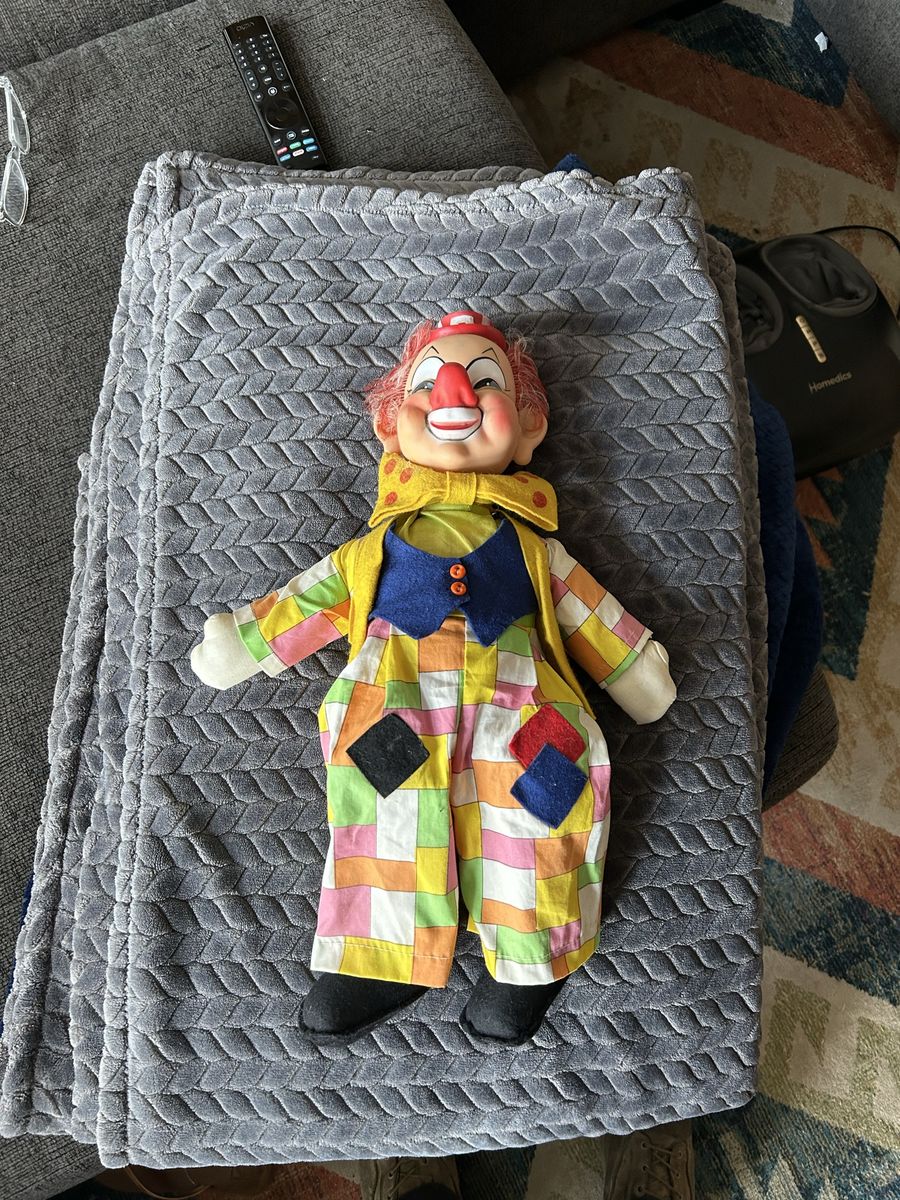 Vintage Gund Musical Clown Doll - 'A Gund Creation' Wind-Up Music Box, Colorful Patchwork Outfit