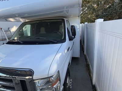 2015 Thor Majestic 23a Ford V8 Triton