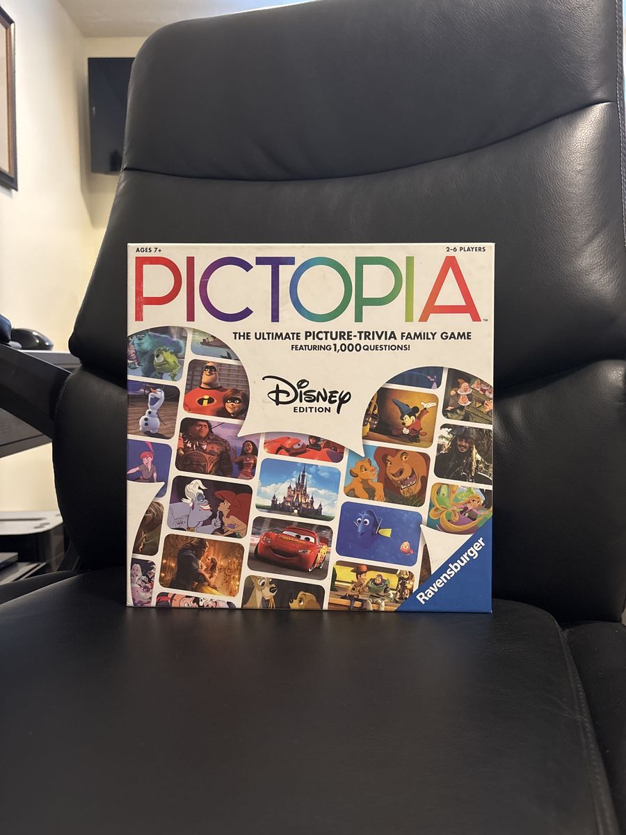 Ravensburger Pictopia Disney Edition Ultimate Picture-Trivia Family Game Ages 7+ 2-6 Players
