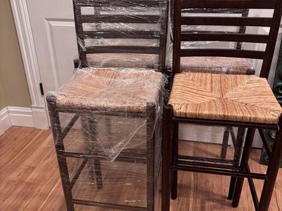 Amazing Set Of 4 Pottery Barn BAR HEIGHT Barstools