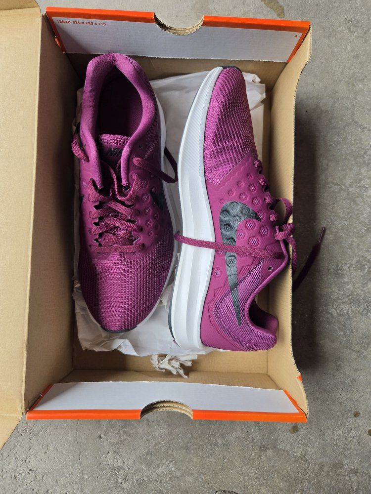 Nike Downshifter 7 Women's Running Shoes - Tea Berry/Black - Size 9