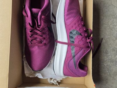 Nike Downshifter 7 Women's Running Shoes - Tea Berry/Black - Size 9