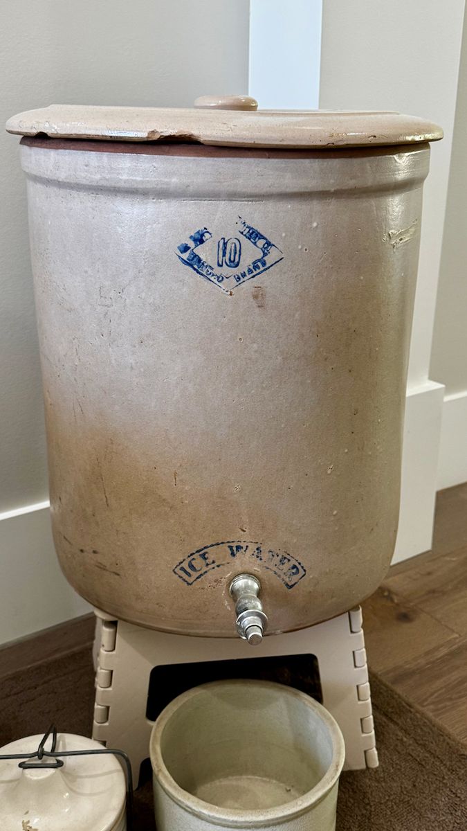 Antique 10-Gallon Pittsburg Pottery "Diamond Brand" Ice Water Crock with Lid