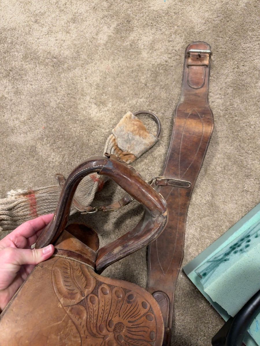 Horse saddle