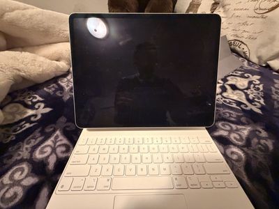 12-9 in Apple IPad Pro (2020) 512GB
