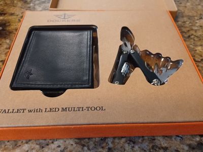 DOCKERS Black Wallet with LED Multi-Tool - New in Box