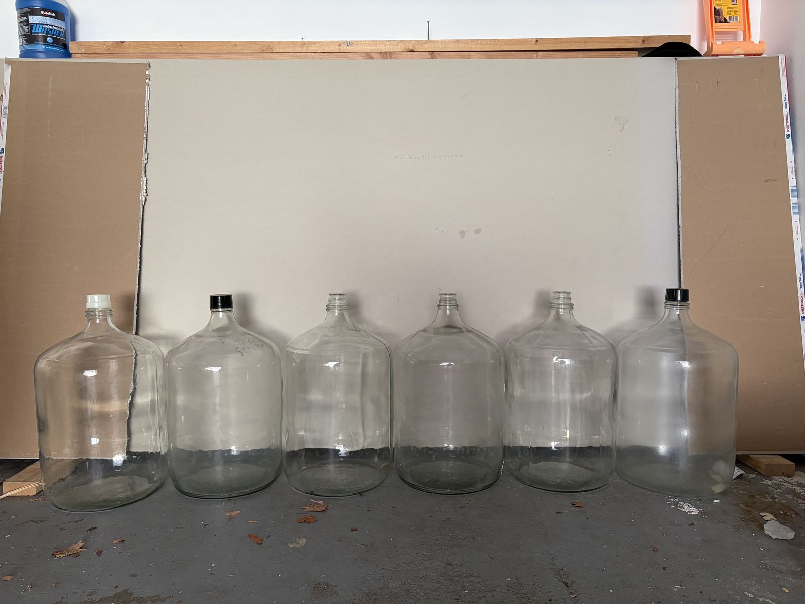 6 Gallon Glass  Carboys