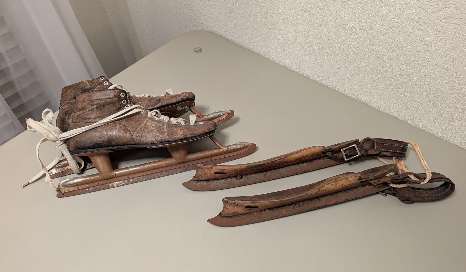 vintage speed skates, 1938 and dutch botjes, 1885