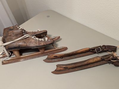 vintage speed skates, 1938 and dutch botjes, 1885