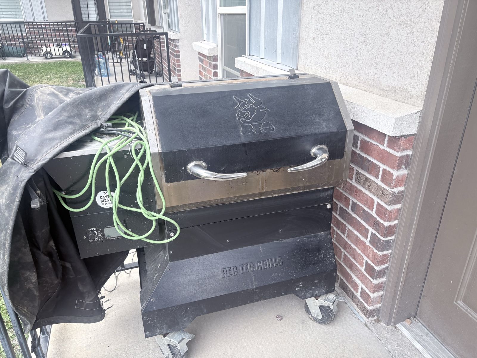 Rectec smoker 