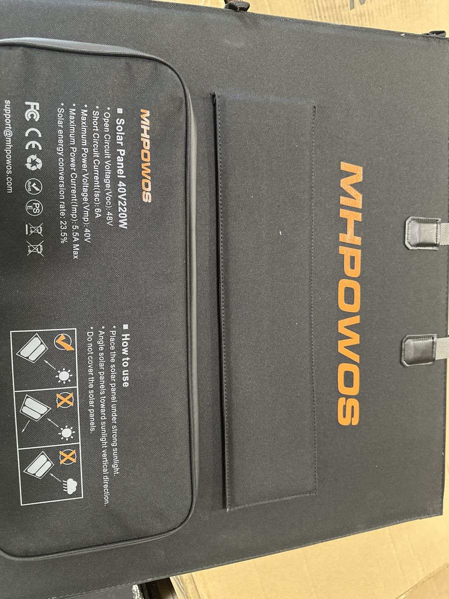 MHPOWOS 40V 220W Portable Foldable Solar Panel Charger