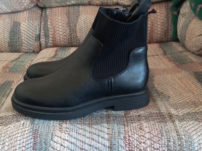 woman boots
